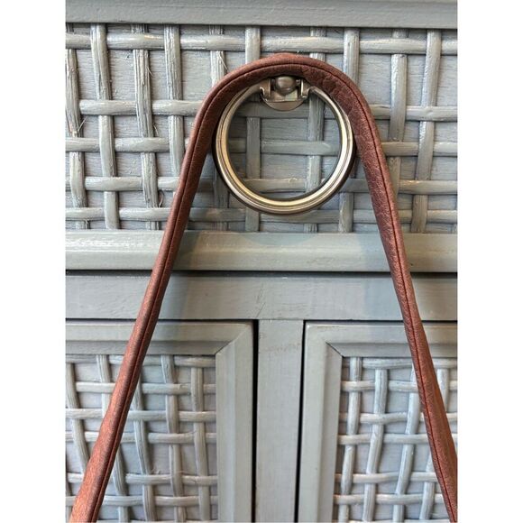 HOBO Tan leather shoulder bag, $225 - Picture 7 of 10